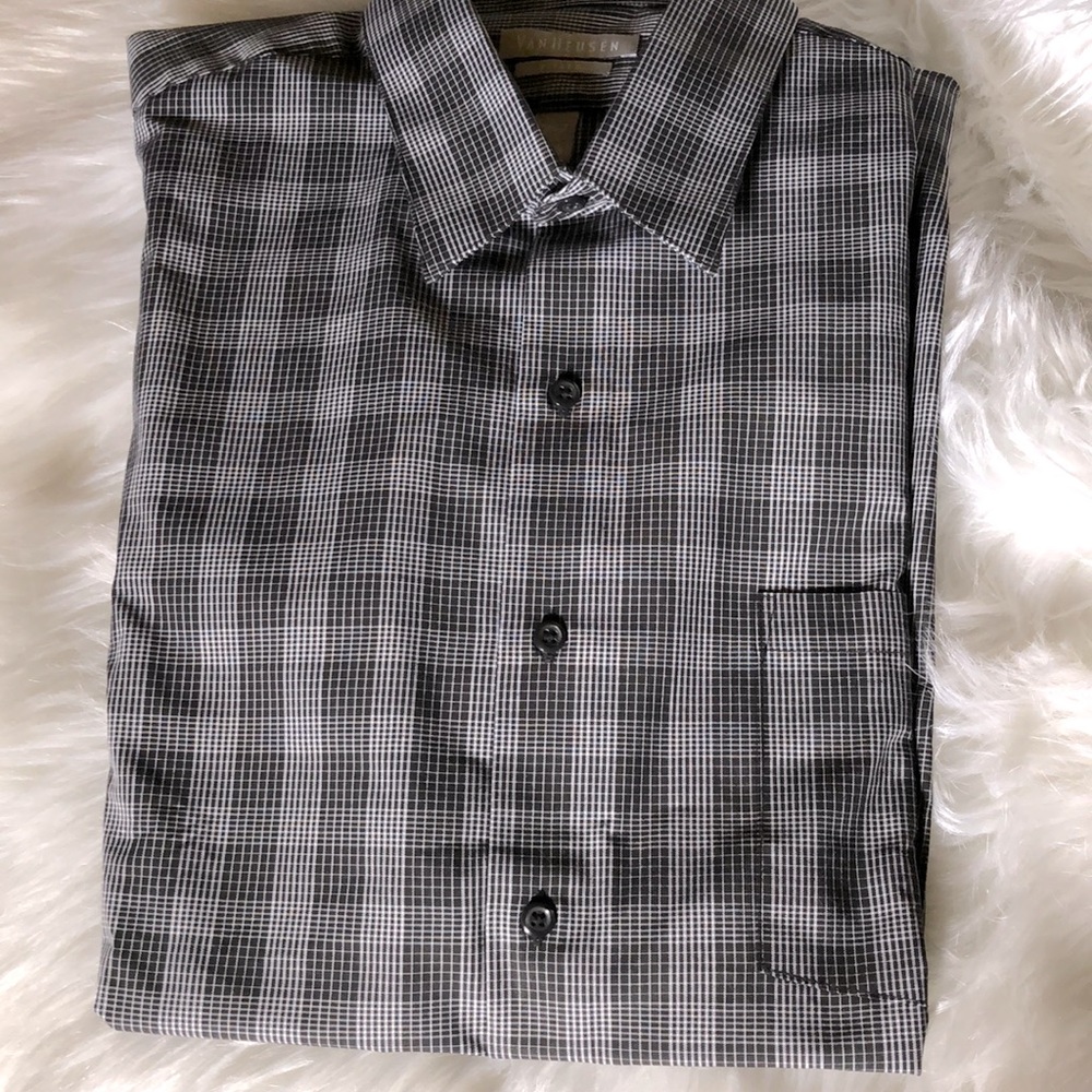 VAHHEUSEN {✅ 3/$21 when purchasing a-bundle of 3+